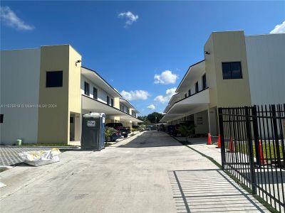 New construction Townhouse house 534 Northwest 7th Street, Unit 1, Florida City, FL 33034 - photo 49 49