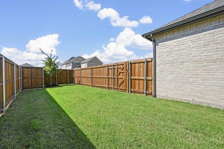 New construction Single-Family house Van Alstyne, TX 75009 plan Greyton - image 4