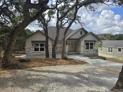 New construction Single-Family house 1094 Deer Run Pass, Canyon Lake, TX 78133 - photo 1 1