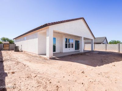 New construction Single-Family house 11000 W Cove Dr, Arizona City, AZ 85123 - image 3