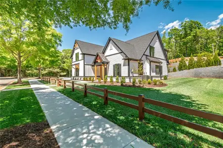 New construction Single-Family house 6004 Hemingway Ln, Gainesville, GA 30506 - image