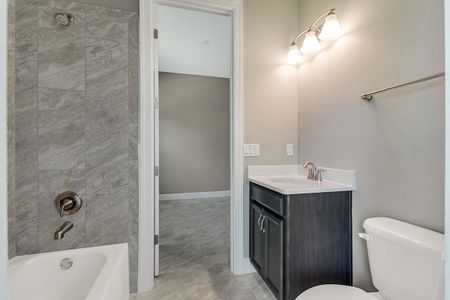 New construction Single-Family house 51 E Diamond Dr, Palm Coast, FL 32164 null- photo 16 16