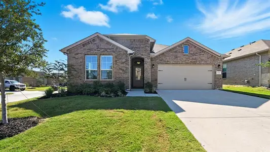 New construction Single-Family house 1905 Jackson St, Cleburne, TX 76033 plan LAS CRUCES - image