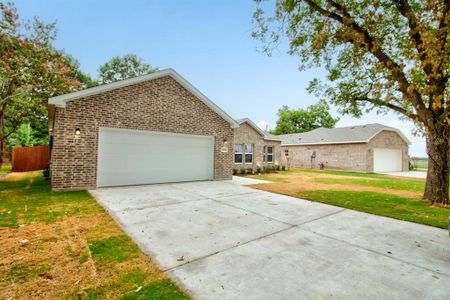 New construction Single-Family house 1015 Holiday Dr, Sherman, TX 75090 - image