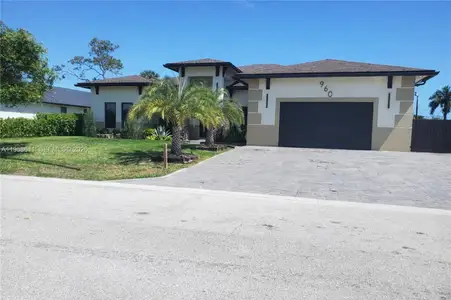 New construction Single-Family house 960 Rutherford Ln, Haverhill, FL 33415 - image