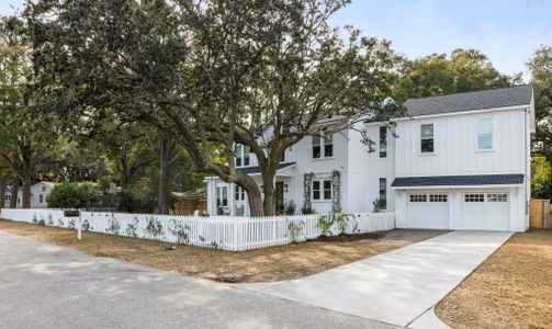 New construction Single-Family house 1331 Pherigo St, Mount Pleasant, SC 29464 - image