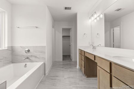 New construction Single-Family house 5727 Marble Fls, San Antonio, TX 78244 plan Wise - image 13