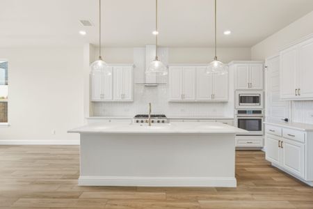 New construction Single-Family house 407 Sedgwick Dr, Fate, TX 75189 plan The Presidio - image 7