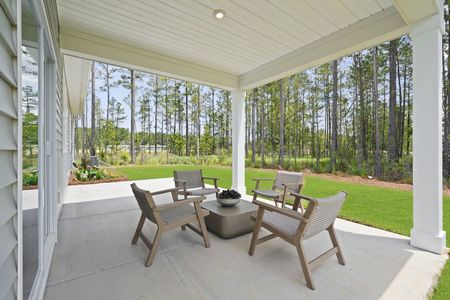 New construction Single-Family house 1211 Evening Walk Ne, Winnabow, NC 28479 plan Quentin - image