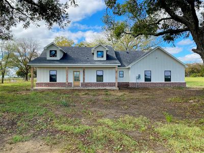 New construction Single-Family house 5243 Old Town Road, Whitesboro, TX 76273 - photo 0