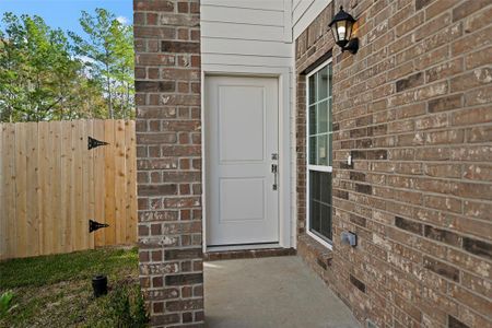 COST AND ENERGY EFFICIENCY FEATURES: 16 Seer HVAC System, Honeywell Thermostat, Pex Hot & Cold Water Lines,  and Vinyl Double Pane Low E Windows that open to the inside of the home for cleaning.  Located 40 miles north of Houston, near Conroe lies the new home community of Sherwood Glen. The community can be found nestled along TX-105 East amongst open and rustic views, of small-town charm. Convenient to I45 & TX 59.  Please call today for your private tour!