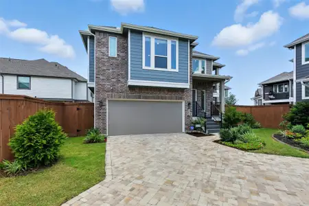 New construction Single-Family house 23814 Sumac Bluff Trl, Katy, TX 77493 plan Oakdale – Courtyard Collection - image