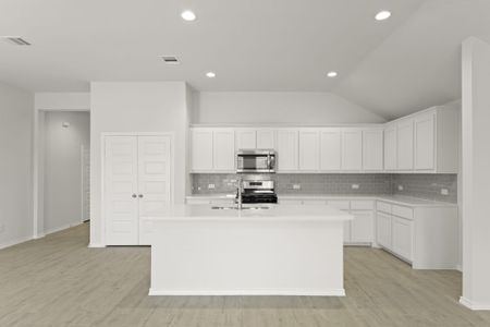 New construction Single-Family house 111 Aston Wy, Terrell, TX 75160 plan Boston - image 4