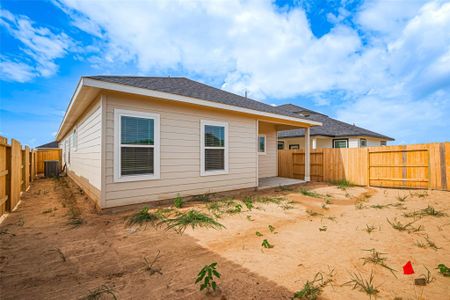 New construction Single-Family house 364 Palero Path, Brookshire, TX 77423 Plan 1378- photo 3 3
