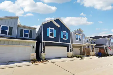 New construction Single-Family house 536 Morning Tide Ln, Kemah, TX 77565 - image