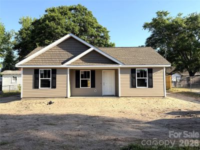 New construction Single-Family house 214 W 3Rd St, Kershaw, SC 29067 - image