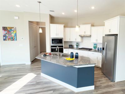 New construction Single-Family house 1218 Hidden Oaks Dr, Tomball, TX 77375 Portico- photo 3 3