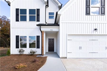 New construction Single-Family house 2683 Providence Drive, Gastonia, NC 28052 - photo 0