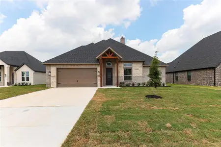 New construction Single-Family house 212 Braford Pl, Venus, TX 76084 - image