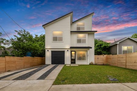 New construction Single-Family house 7307 Bethune Ave, Unit 1, Austin, TX 78752 - photo 0