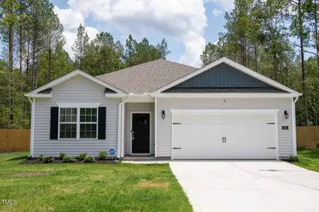 New construction Single-Family house 248 Hawksmoore Ln, Lillington, NC 27546 plan CALI - image