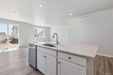 New construction Single-Family house 3462 N Highlands Creek Pkwy, Aurora, CO 80019 Breckenridge- photo 11 11