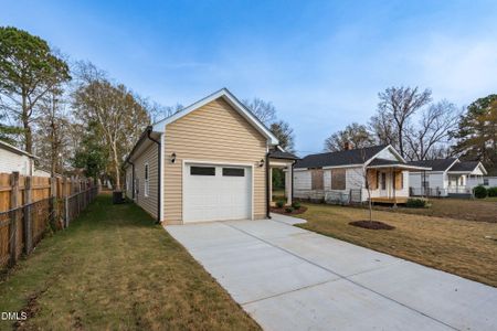 New construction Single-Family house 701 East St, Unit A, Smithfield, NC 27577 - image