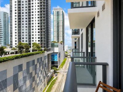 New construction Condo house 11 Ne 6Th St, Unit 1212, Miami, FL 33132 - image