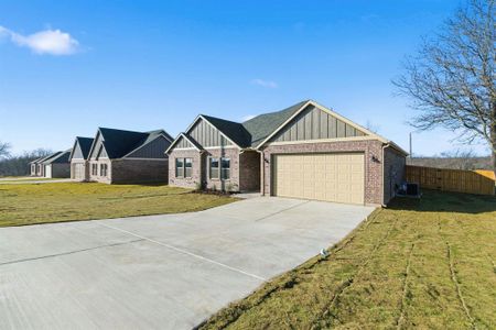 New construction Single-Family house 494 Cumberland Trl, Bridgeport, TX 76458 - image