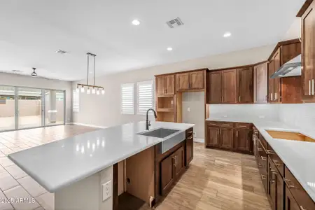 New construction Single-Family house 23102 E Raven Dr, Queen Creek, AZ 85142 plan Avocado - image 4