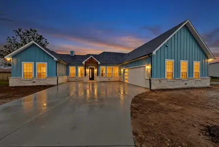 New construction Single-Family house 335 Cross Tie Ranch Rd, Trinidad, TX 75163 - image