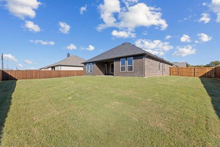 New construction Single-Family house 2106 Briarwood Dr, Bridgeport, TX 76426 plan The Granger - image 3