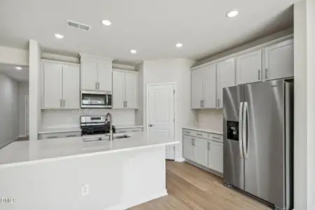 New construction Single-Family house 168 Thistle Patch Pl, Angier, NC 27501 plan Chatham - image 6