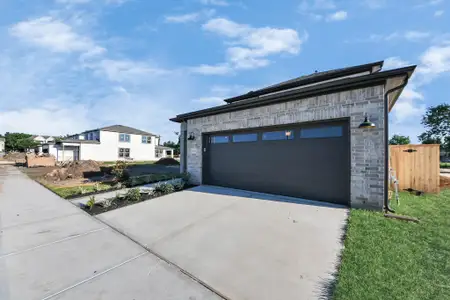 New construction Single-Family house 4333 Avron Dr, Stafford, TX 77477 - image