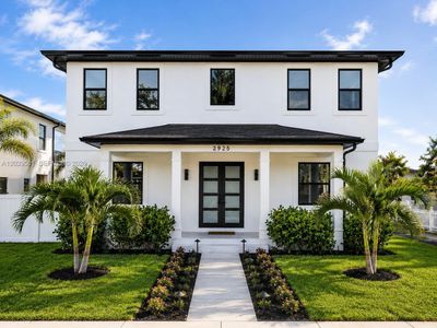 New construction Single-Family house 2925 13Th St N, St. Petersburg, FL 33704 - image