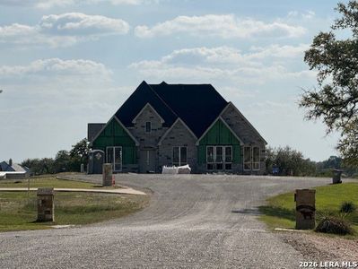 New construction Single-Family house 121 N Abrego Xing, Floresville, TX 78114 - image