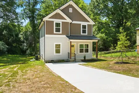 New construction Single-Family house 2732 Mayfair Ave, Charlotte, NC 28208 - image
