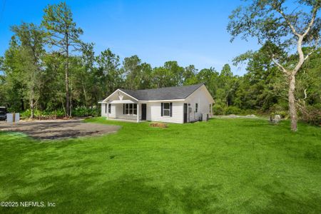 New construction Single-Family house 109 Ridge Ave, Crescent City, FL 32112 - image