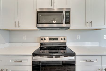 New construction Single-Family house 6017 Oak Hollow Wy, Crestview, FL 32539 plan Maybell I - image 15