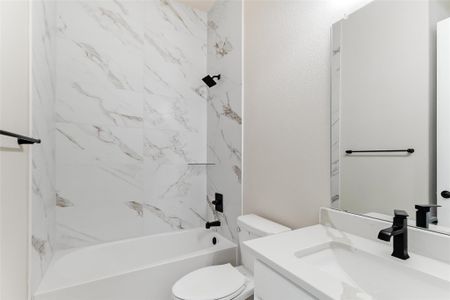 New construction Single-Family house 117 Rosebud Ranch Rd, Bertram, TX 78605 - image 9