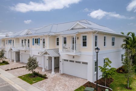 New construction Townhouse house 100 Royal Palm Cir, Tequesta, FL 33469 null- photo 0