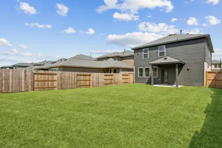 New construction Single-Family house 1114 Novelle Bend Dr, Huffman, TX 77336 - image 3