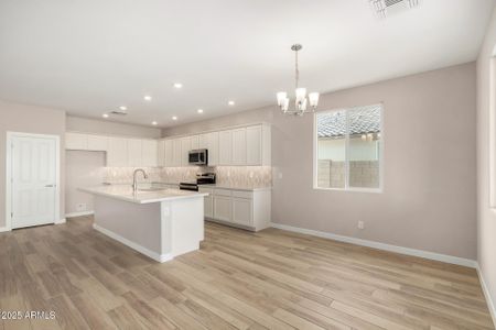 New construction Single-Family house 1285 E Ridgerock Lp, Casa Grande, AZ 85122 - image 8