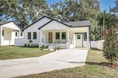 New construction Single-Family house 7905 N Greenwood Ave, Tampa, FL 33604 - image