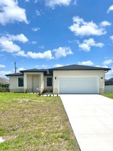 New construction Single-Family house 117 Nw 13Th St, Cape Coral, FL 33993 - image