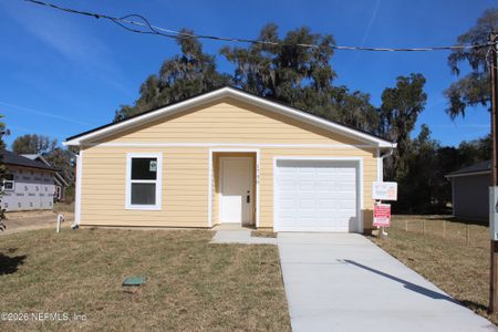 New construction Single-Family house 1750 Harring St, Green Cove Springs, FL 32043 - image