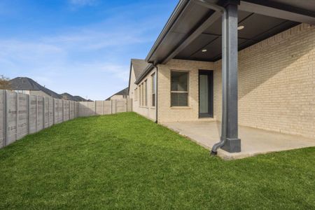 Edgewater Garden Series by David Weekley Homes in Royse City - image 7