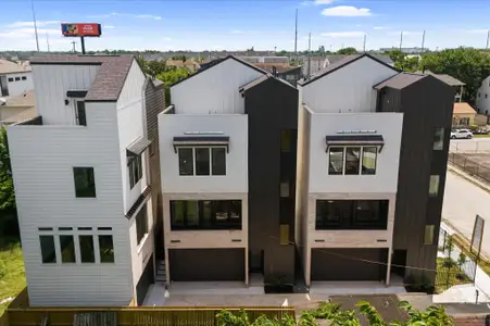New construction Single-Family house 3209 Baer St, Unit B, Houston, TX 77020 - image
