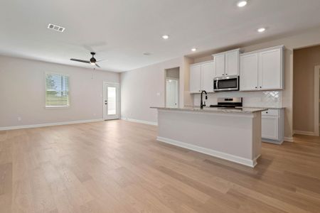 New construction Single-Family house 1035 Rosewood Trl, Beasley, TX 77417 - image 9