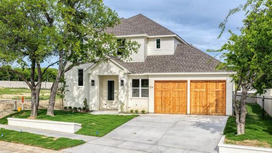 New construction Single-Family house 208 Park Villa Ln, Aledo, TX 76008 - image